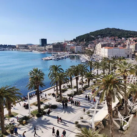 Split4me Apartman *